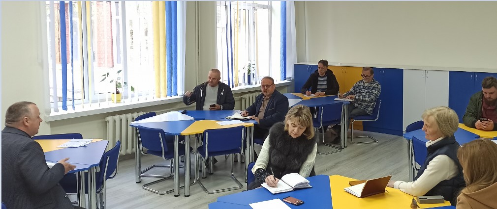 Т.П.Сорока презентує пропозиції стекголдерів